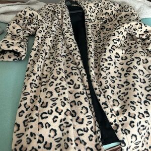TravelSmith Cream and Black Teddy Jacket
